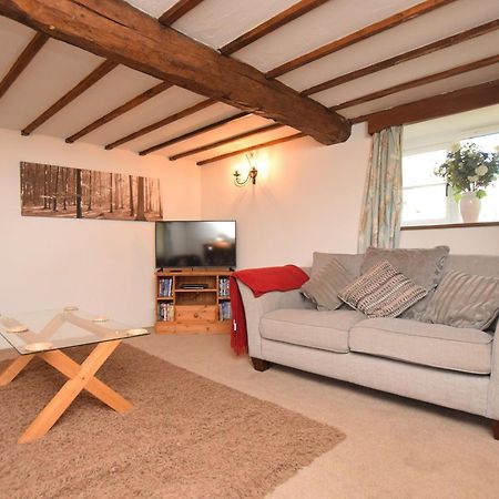 Award Winning Lower Whitsleigh Farm Cottage Roborough Exterior photo