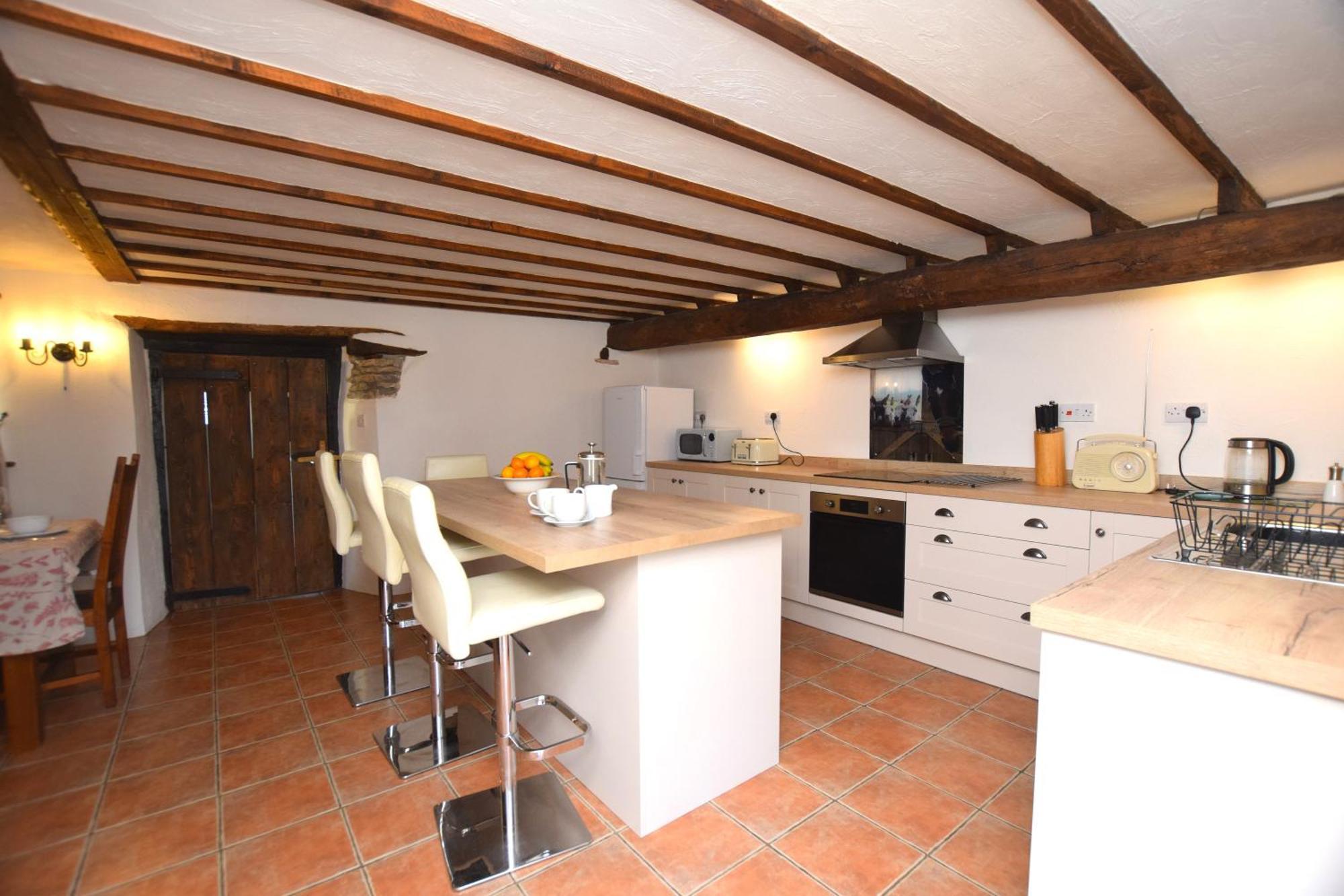 Award Winning Lower Whitsleigh Farm Cottage Roborough Exterior photo